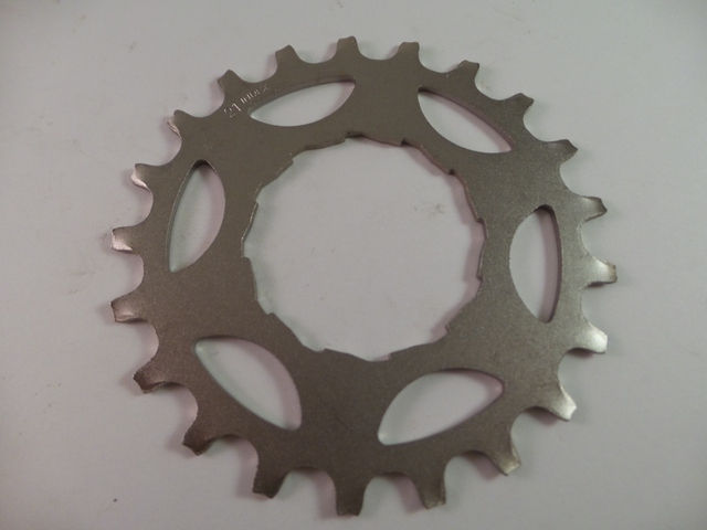 Shimano NOS Bicycle Cassette 14T Uniglide Cog Threaded 32.0mm Dura Ace 6 speed 
